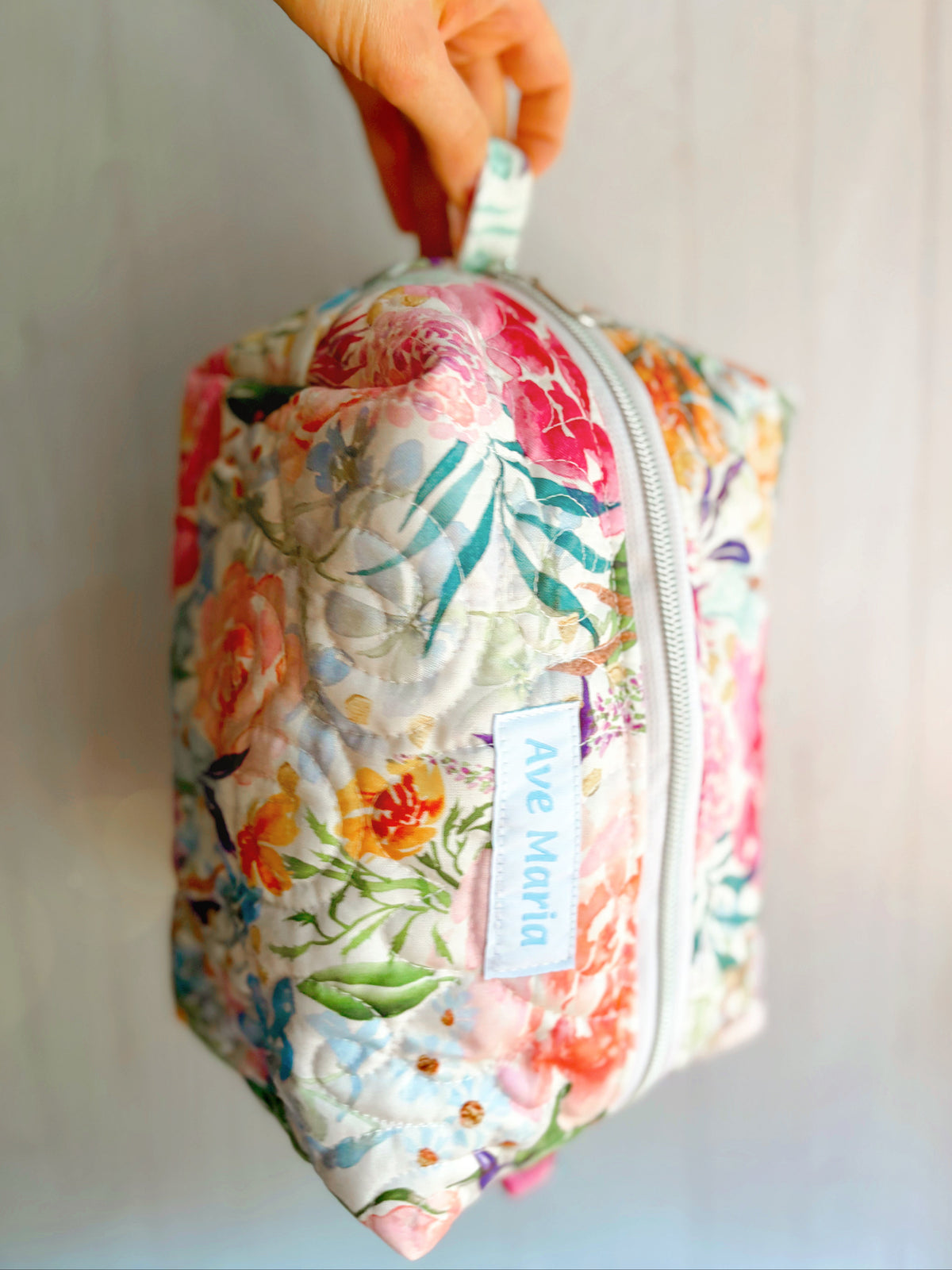 Ave Maria - Large Quilted Boxy Bag – Tropical Floral