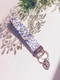 Tiny Floral Marian Key Fob Wristlet - Catholic Keychain Encounter At Jacob's Well