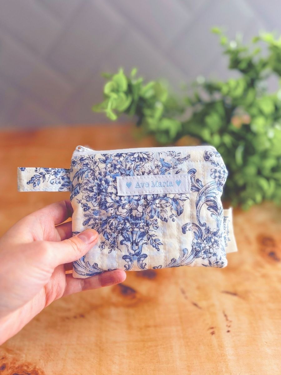 Elegant Floral - Marian Rosary Pouch – Confirmation Girl Gift Encounter At Jacob's Well