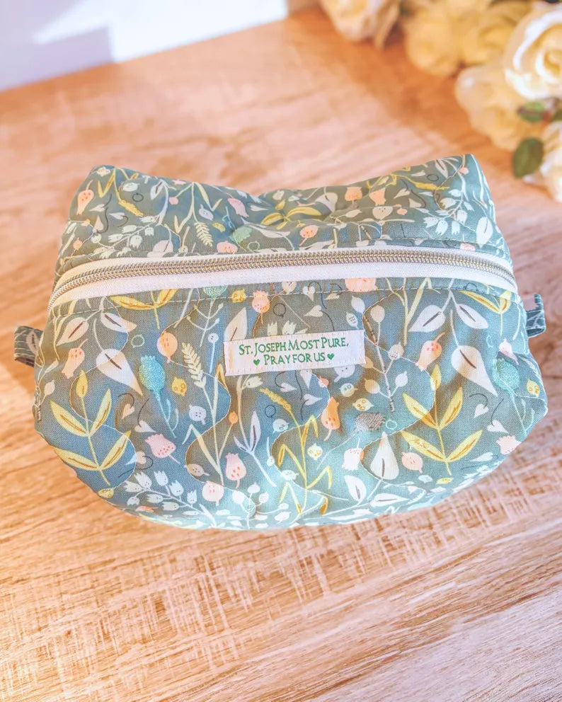 St. Joseph - Large Quilted Boxy Bag