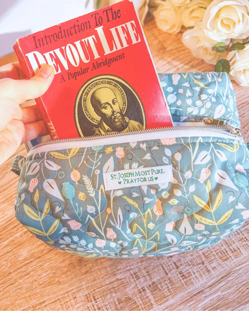 St. Joseph - Large Quilted Boxy Bag
