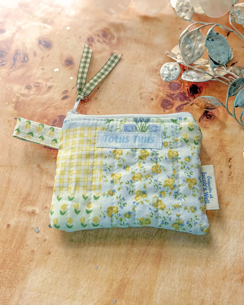 Totus Tuus Marian - Rosary Pouch